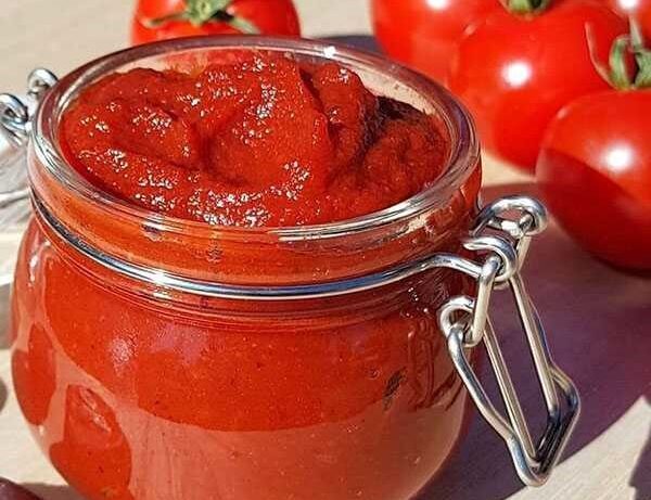 طرز تهیه رب گوجه خانگی با مخلوط کن؟